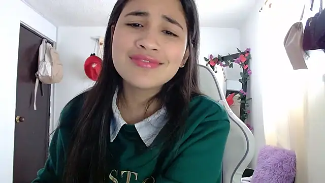 Snapshot of InocentHeaven1 chatting on February 22, 9:59 pm InocentHeaven1 online show from February 22, 9:59 pm