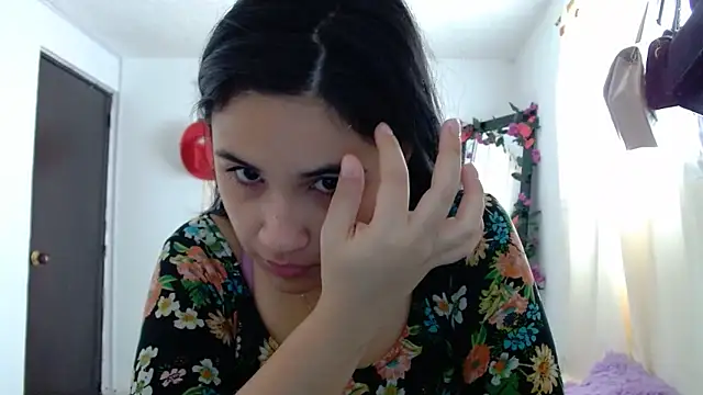 Snapshot of InocentHeaven1 chatting on February 25, 12:55 pm InocentHeaven1 online show from February 25, 12:55 pm