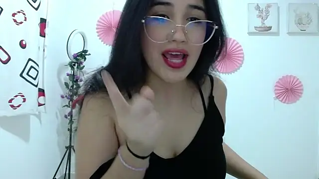 Snapshot of InocentHeaven1 chatting on October 27, 12:47 am InocentHeaven1 online show from October 27, 12:47 am