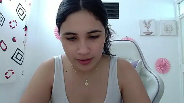 InocentHeaven1 online show from February 4, 1:39 pm