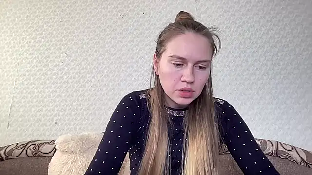 Snapshot of dream_alexa chatting on February 17, 12:16 pm dream alexa online show from February 17, 12:16 pm