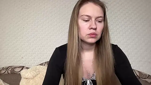 Snapshot of dream_alexa chatting on February 20, 1:40 pm dream alexa online show from February 20, 1:40 pm