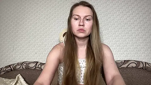 Snapshot of dream_alexa chatting on February 24, 4:47 pm dream alexa online show from February 24, 4:47 pm