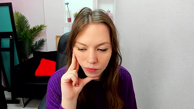 Persephoni online show from February 15, 6:02 am