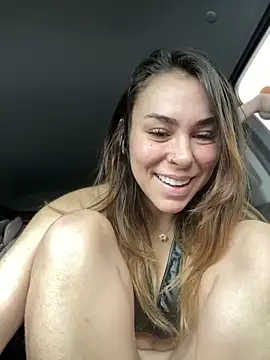 Snapshot of LeaGambit__ chatting on February 17, 7:26 am LeaGambit online show from February 17, 7:26 am