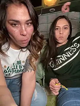 Snapshot of LeaGambit__ chatting on March 18, 8:25 am LeaGambit online show from March 18, 8:25 am