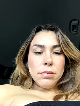 Snapshot of LeaGambit__ chatting on December 18, 4:46 pm LeaGambit online show from December 18, 4:46 pm