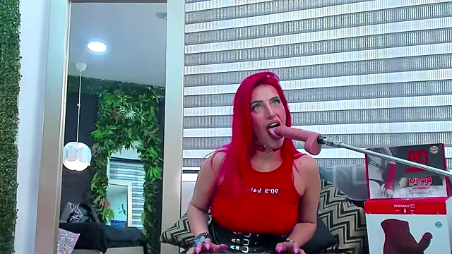 AllissaBrowm online show from October 4, 6:06 pm