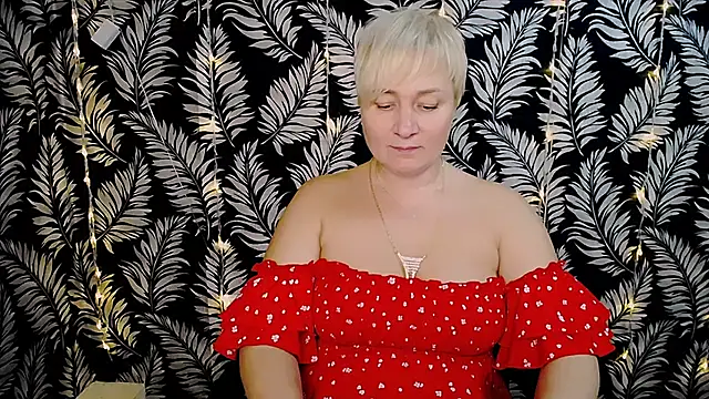 Olivia playful online show from January 3, 3:33 pm