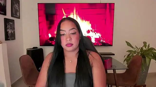 Snapshot of brunetenikole02 chatting on October 26, 2:06 am brunetenikole02 online show from October 26, 2:06 am