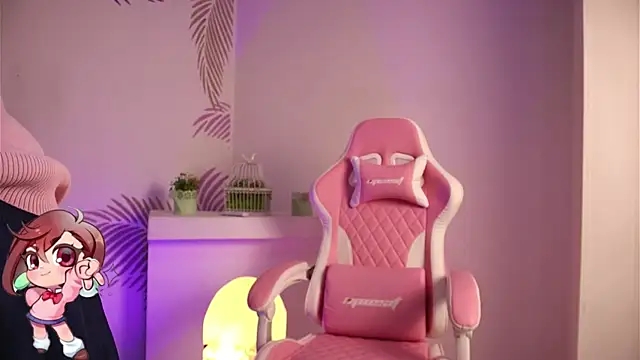 Snapshot of dianebleu chatting on October 7, 3:14 am dianebleu online show from October 7, 3:14 am