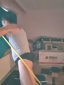 Snapshot of muscularsexy chatting on January 13, 2:21 pm muscularsexy online show from January 13, 2:21 pm