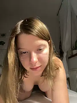 kimczii online show from January 17, 11:59 am