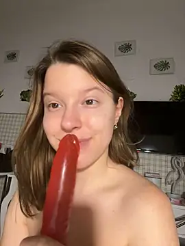 kimczii online show from February 7, 10:29 am