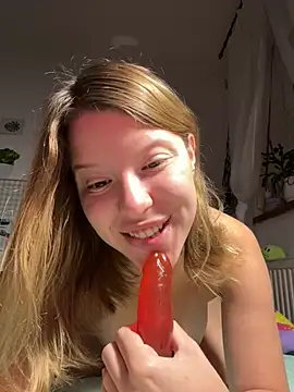 kimczii online show from March 20, 7:25 am