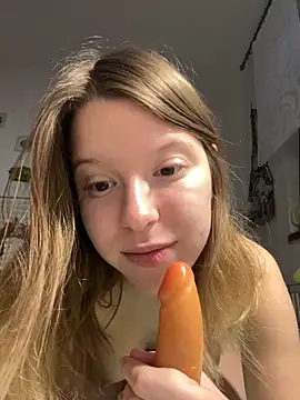 kimczii online show from March 27, 8:26 am