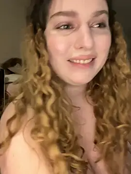 sashasommers online show from December 26, 9:11 am