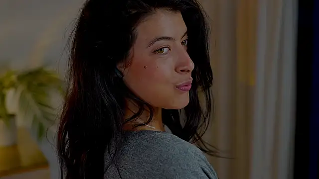 Snapshot of anabelcurvy chatting on November 17, 6:03 pm anabelcurvy online show from November 17, 6:03 pm