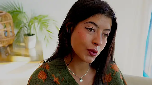 Snapshot of anabelcurvy chatting on November 26, 2:40 pm anabelcurvy online show from November 26, 2:40 pm