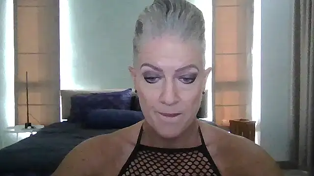 Snapshot of Devon2020 chatting on November 14, 9:08 am Devon2020 online show from November 14, 9:08 am