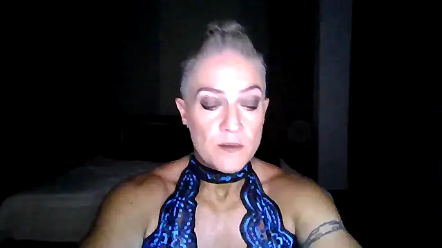 Snapshot of Devon2020 chatting on November 19, 11:32 am Devon2020 online show from November 19, 11:32 am