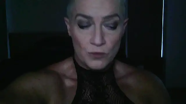 Snapshot of Devon2020 chatting on November 22, 10:58 am Devon2020 online show from November 22, 10:58 am