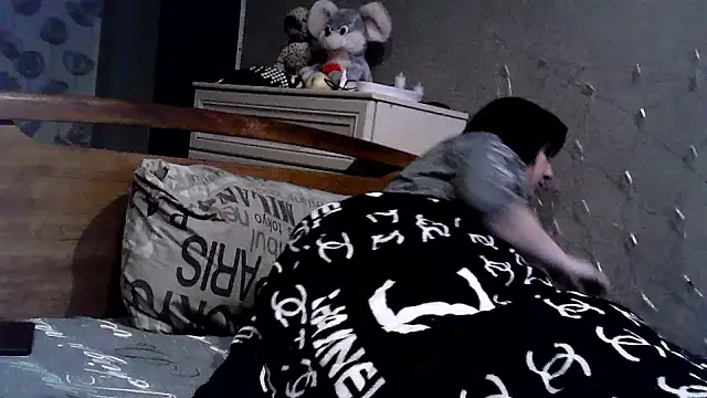 explored romantic online show from January 16, 5:12 pm