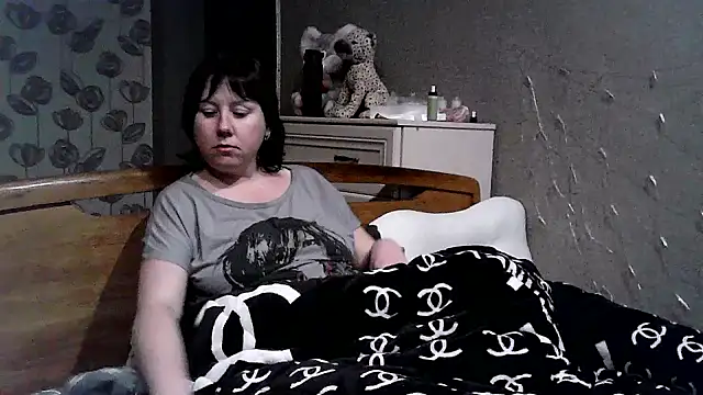 explored romantic online show from February 7, 6:24 pm