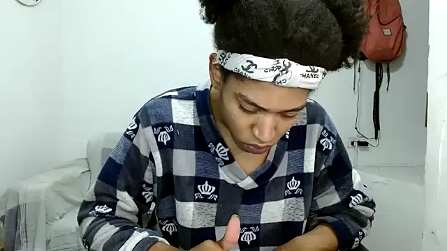 angelamarie1 online show from October 29, 10:39 am