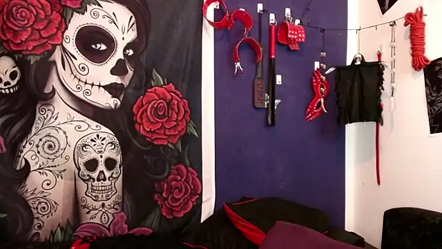 Snapshot of foxbell_lt chatting on September 20, 5:14 pm foxbell lt online show from September 20, 5:14 pm