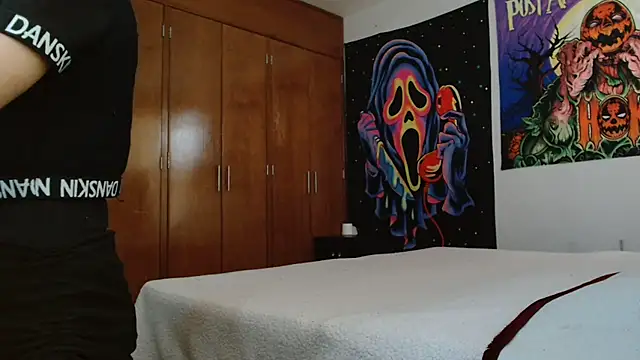 MINI Petite online show from March 1, 10:34 pm