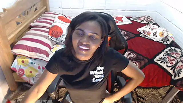 sexyjustin202 online show from December 19, 5:51 am