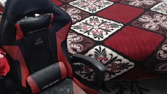 sexyjustin202 online show from March 8, 2:12 am