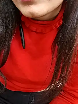 Snapshot of CuteSarikaLIVE chatting on December 4, 4:00 am CuteSarikaLIVE online show from December 4, 4:00 am