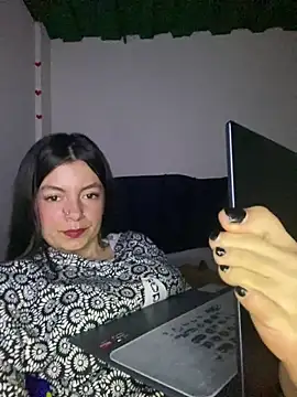 Meghan320 online show from September 30, 4:17 am