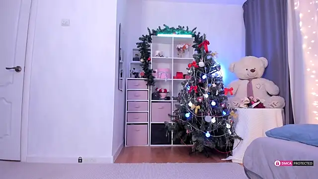 Karamelsw  online show from December 24, 8:49 pm