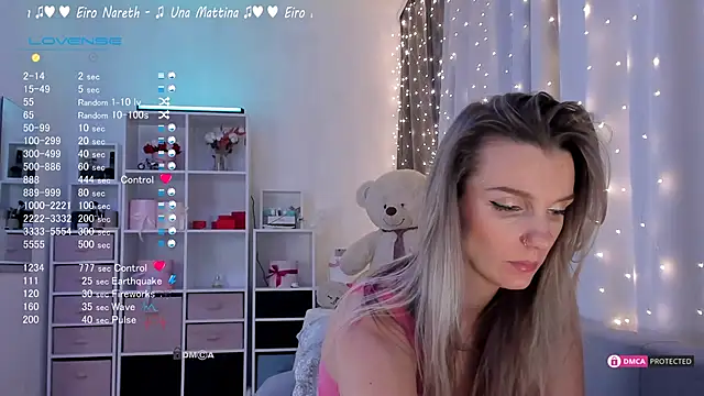 Karamelsw  online show from February 1, 2:47 am