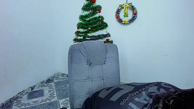 Snapshot of patrik_027 chatting on December 2, 8:55 pm patrik 027 online show from December 2, 8:55 pm