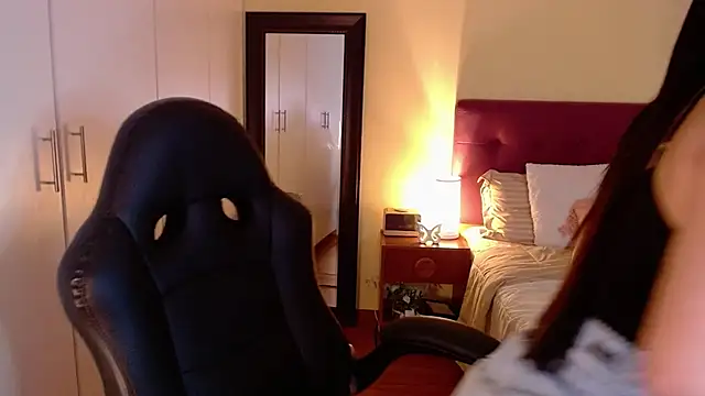 Snapshot of Mafer_Meow chatting on September 19, 10:21 pm Mafer Meow online show from September 19, 10:21 pm