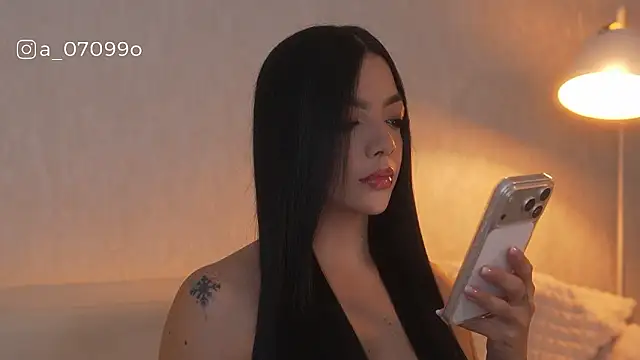 sarah hiill online show from February 19, 12:06 am