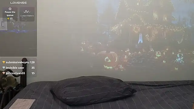 Snapshot of CharlotteDoe chatting on October 29, 4:53 pm CharlotteDoe online show from October 29, 4:53 pm