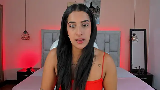 Snapshot of Stefhanyblow chatting on December 11, 9:55 pm Stefhanyblow online show from December 11, 9:55 pm