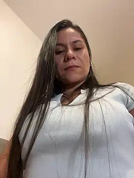 Reggie-Liam online show from February 22, 7:25 pm