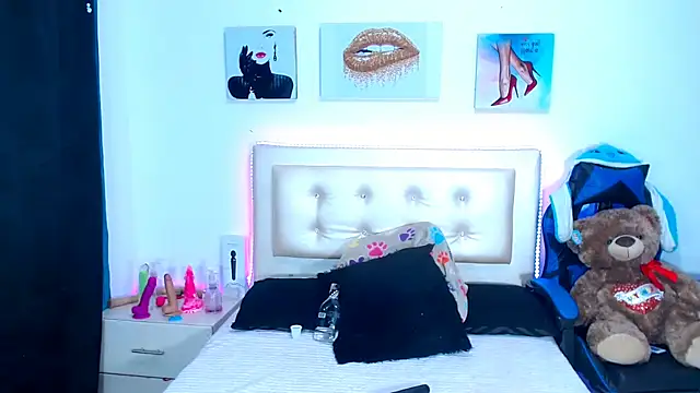 Jenng18 online show from January 1, 6:37 am