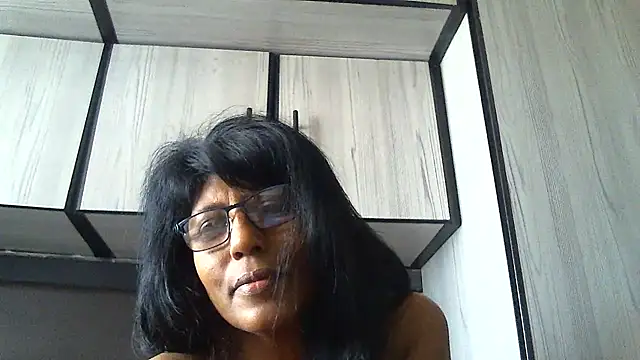 MsAttitude online show from December 2, 12:40 pm