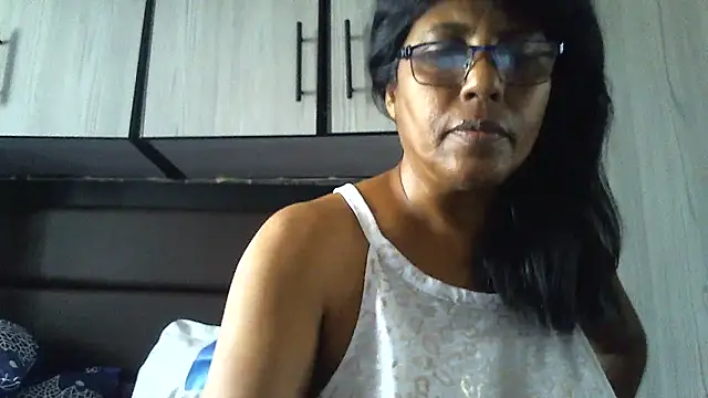 MsAttitude online show from December 11, 8:58 am