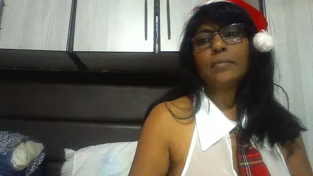 MsAttitude online show from December 24, 3:58 pm
