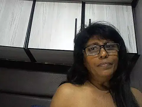 Snapshot of MsAttitude chatting on November 22, 3:11 pm MsAttitude online show from November 22, 3:11 pm