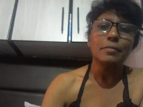 MsAttitude online show from March 27, 12:16 pm