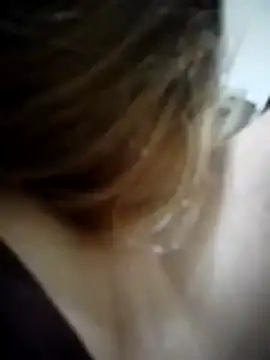 Snapshot of PamelaEmarido chatting on October 21, 1:39 am PamelaEmarido online show from October 21, 1:39 am